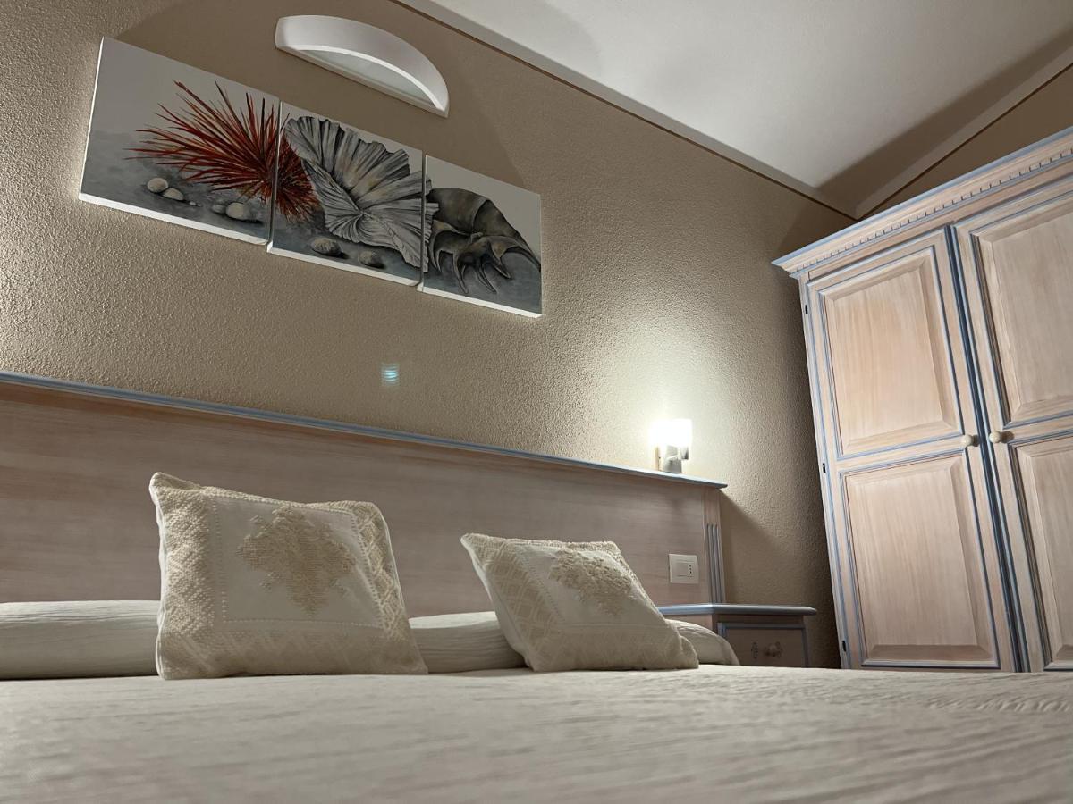Hotel Lu Pitrali San Teodoro  Εξωτερικό φωτογραφία