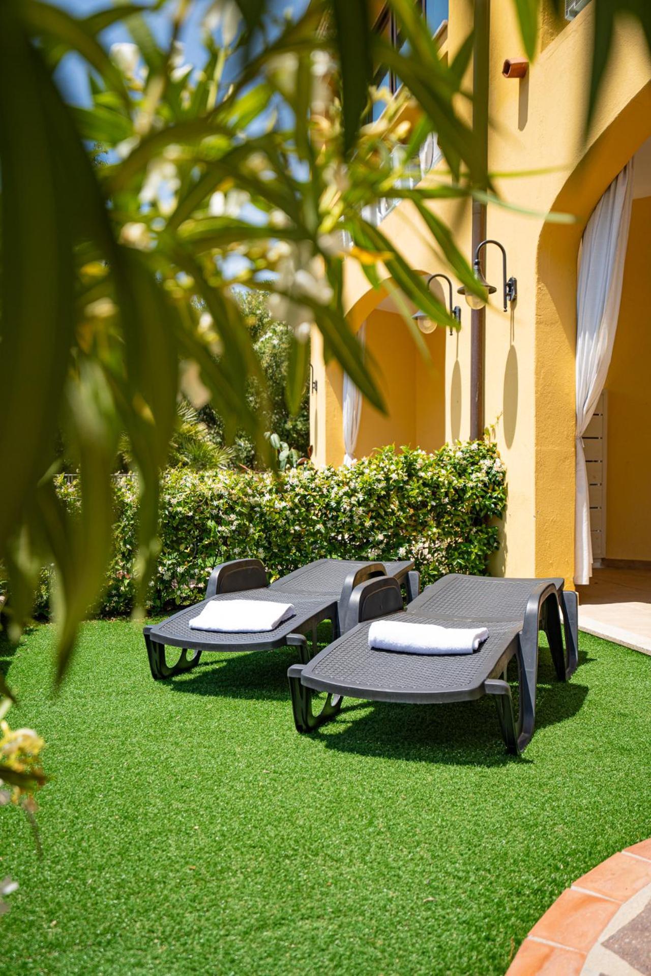 Hotel Lu Pitrali San Teodoro  Εξωτερικό φωτογραφία