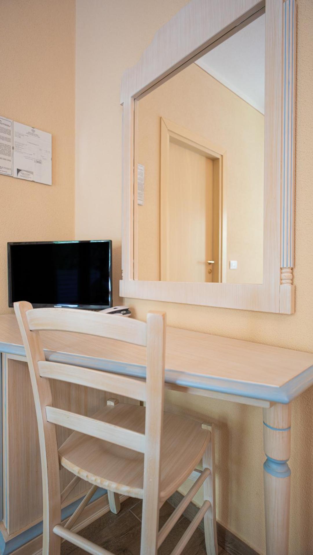 Hotel Lu Pitrali San Teodoro  Εξωτερικό φωτογραφία