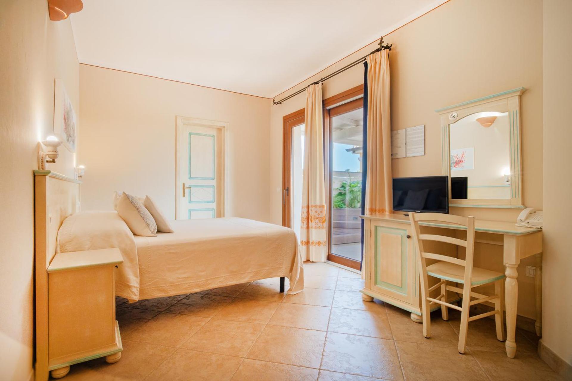 Hotel Lu Pitrali San Teodoro  Εξωτερικό φωτογραφία