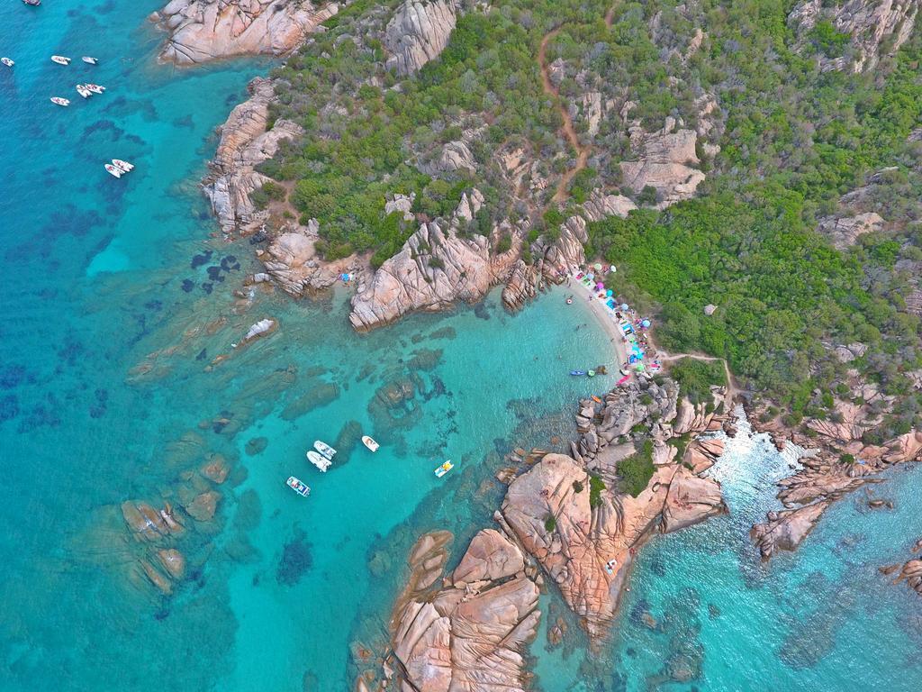 Hotel Lu Pitrali San Teodoro  Εξωτερικό φωτογραφία