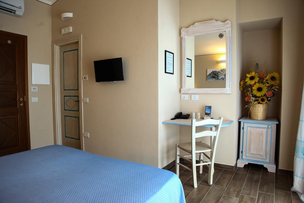 Hotel Lu Pitrali San Teodoro  Εξωτερικό φωτογραφία