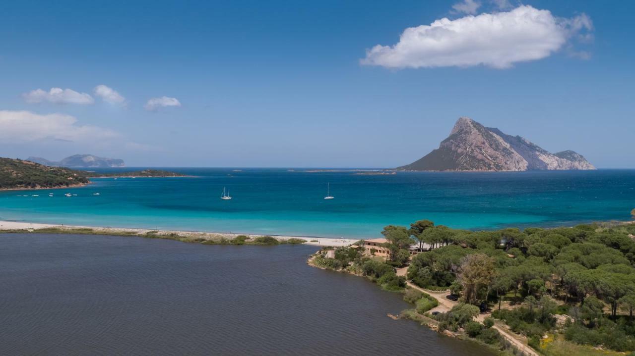 Hotel Lu Pitrali San Teodoro  Εξωτερικό φωτογραφία